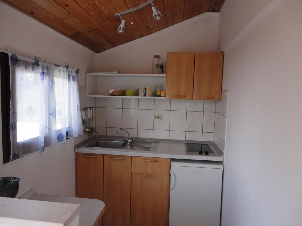 Guesthouse Apartment Bozica Bol Dış mekan fotoğraf