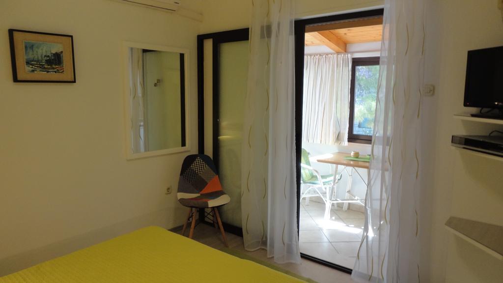 Guesthouse Apartment Bozica Bol Dış mekan fotoğraf